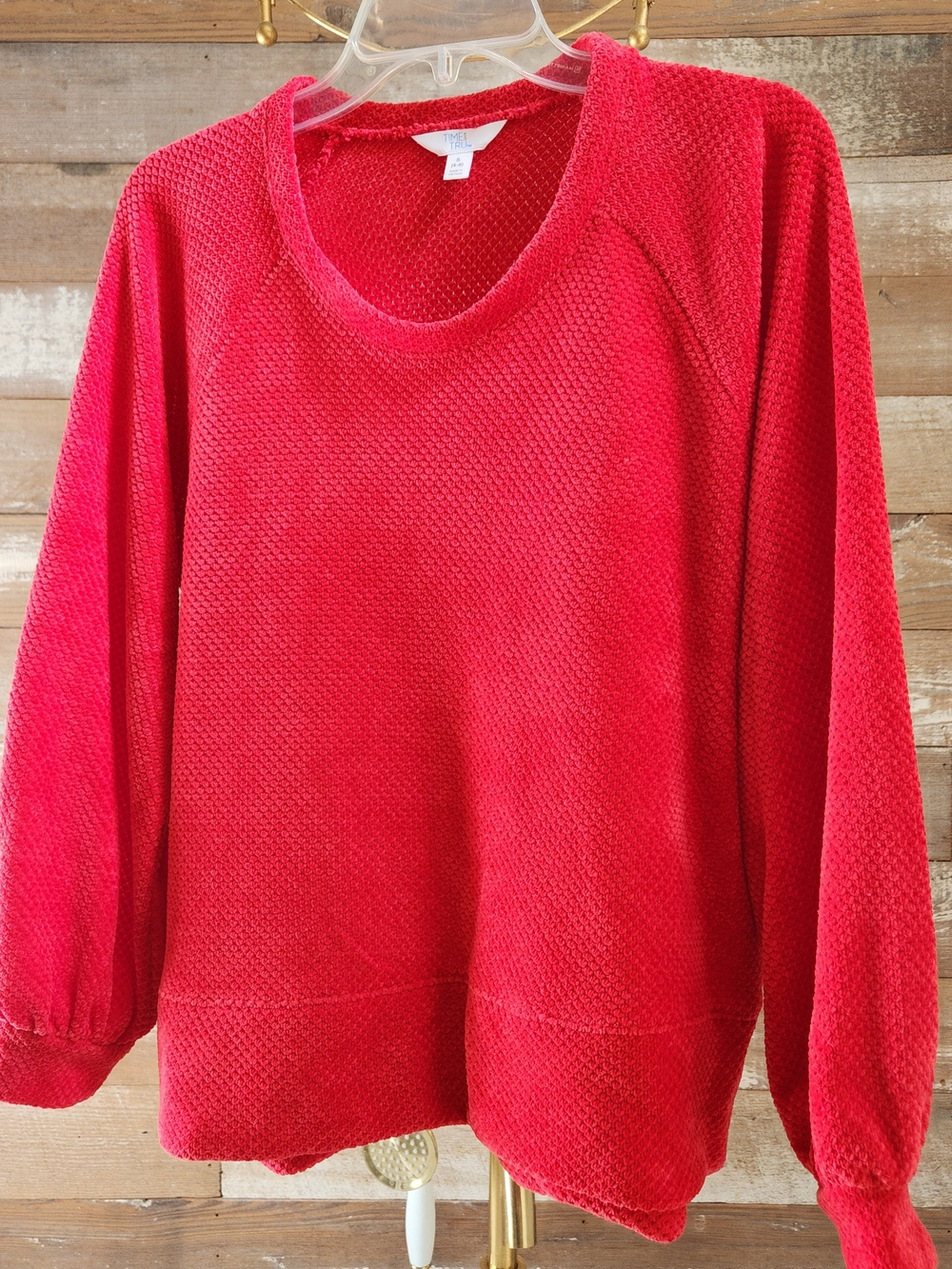 Red Women's Textured Crewneck Sweater